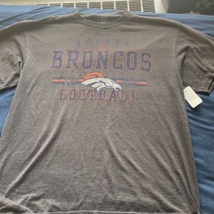 Denver Broncos T shirt